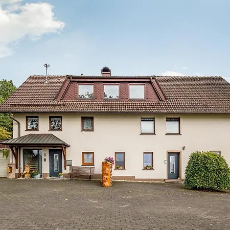 Doemer Apartment *